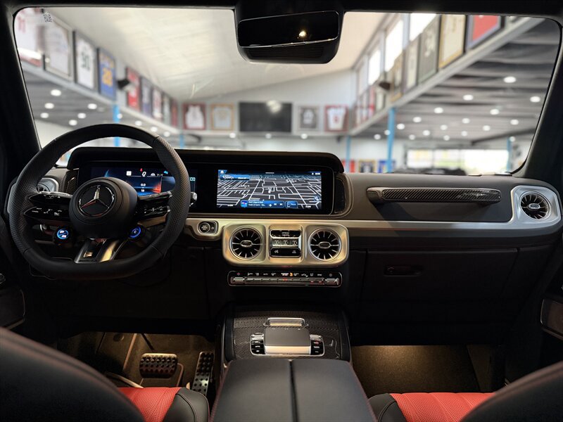 Used 2026 Mercedes-Benz G 63 AMG 4MATIC image 8