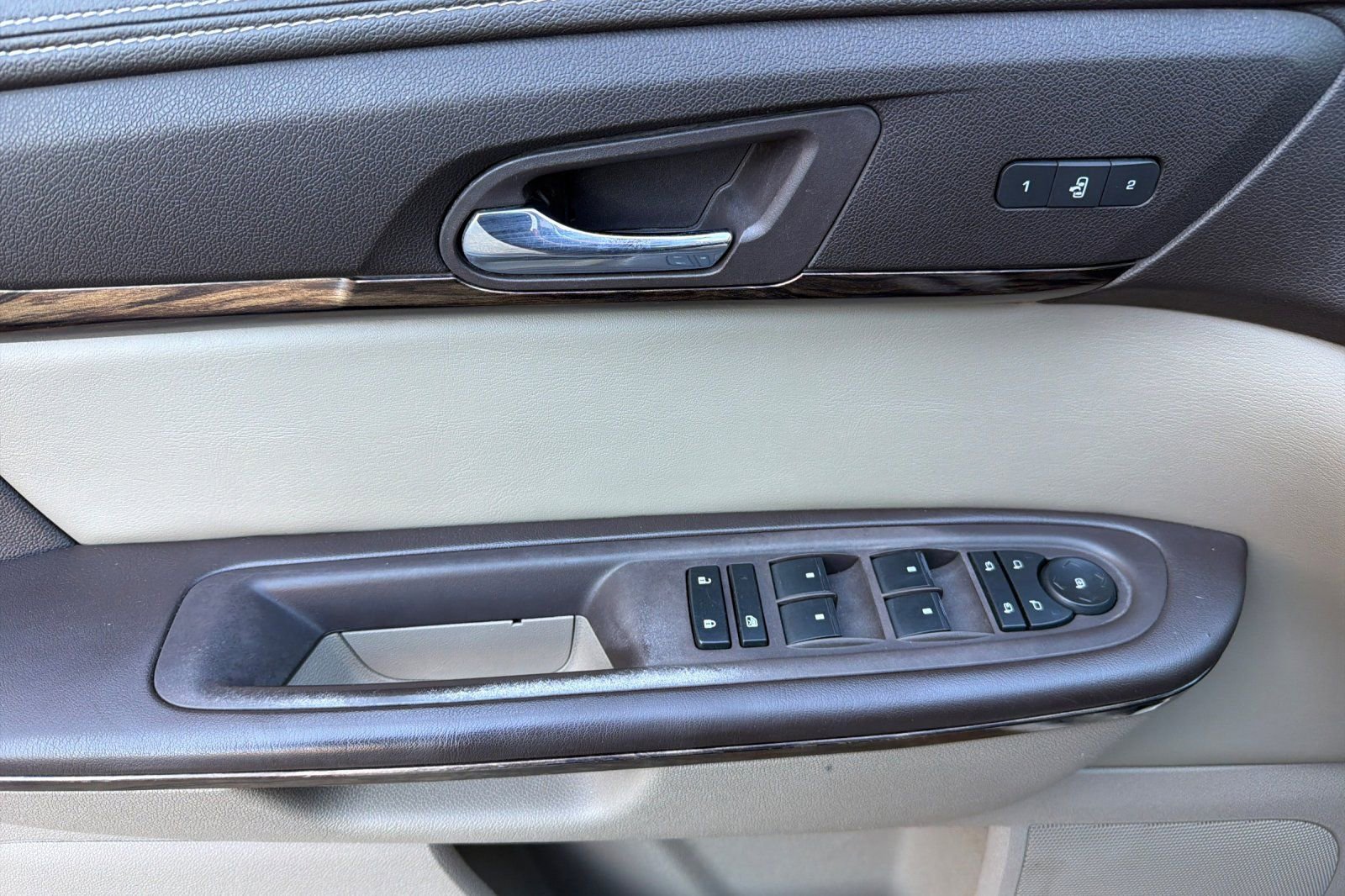 Used 2015 GMC Acadia Denali AWD/4WD image 10