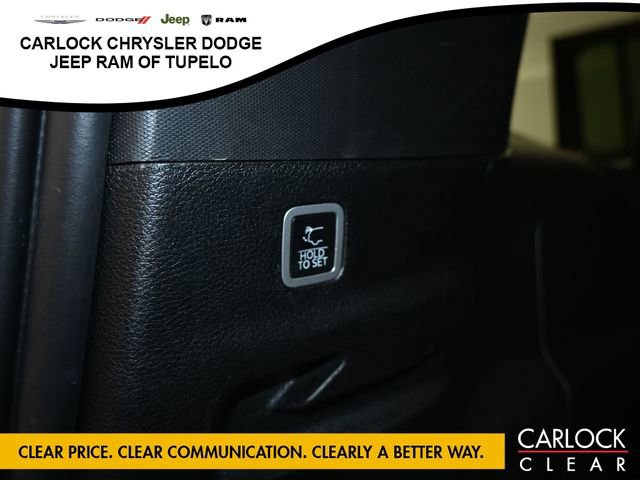 Used 2023 Jeep Grand Wagoneer L Series II AWD/4WD image 28