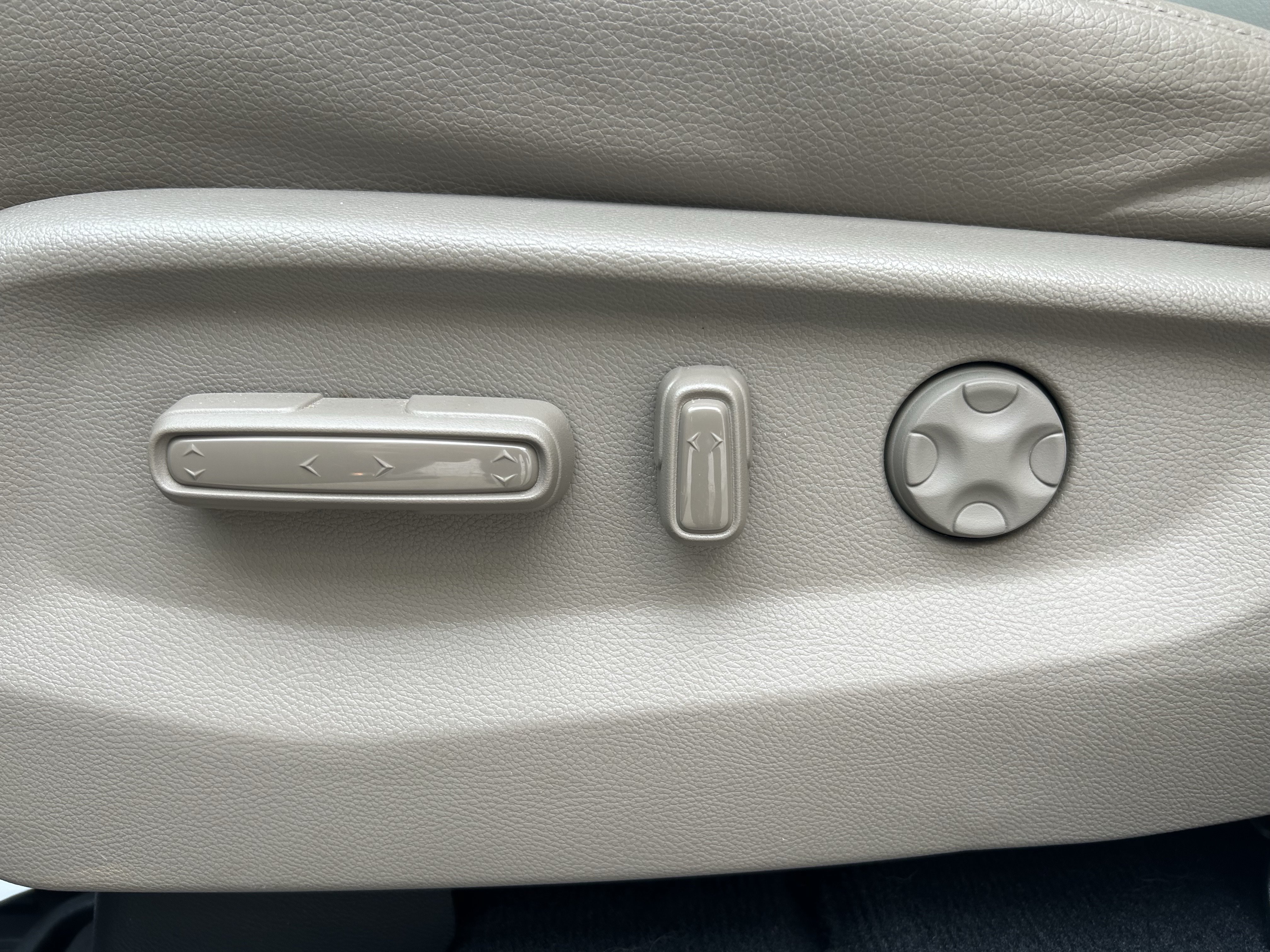 Used 2024 Honda Odyssey Touring image 14