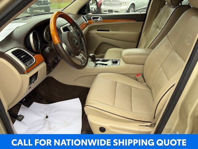 Used 2011 Jeep Grand Cherokee Overland AWD/4WD image 8
