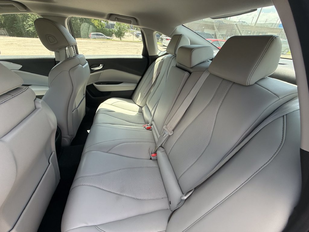 Used 2021 Acura TLX w/ Technology Package AWD/4WD image 28