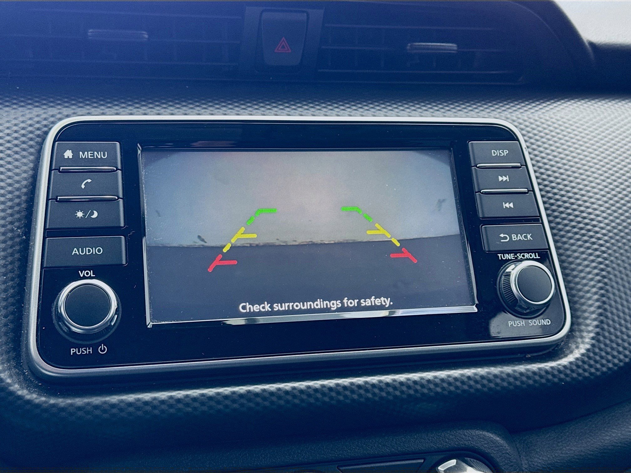 Used 2021 Nissan Kicks S FWD image 10