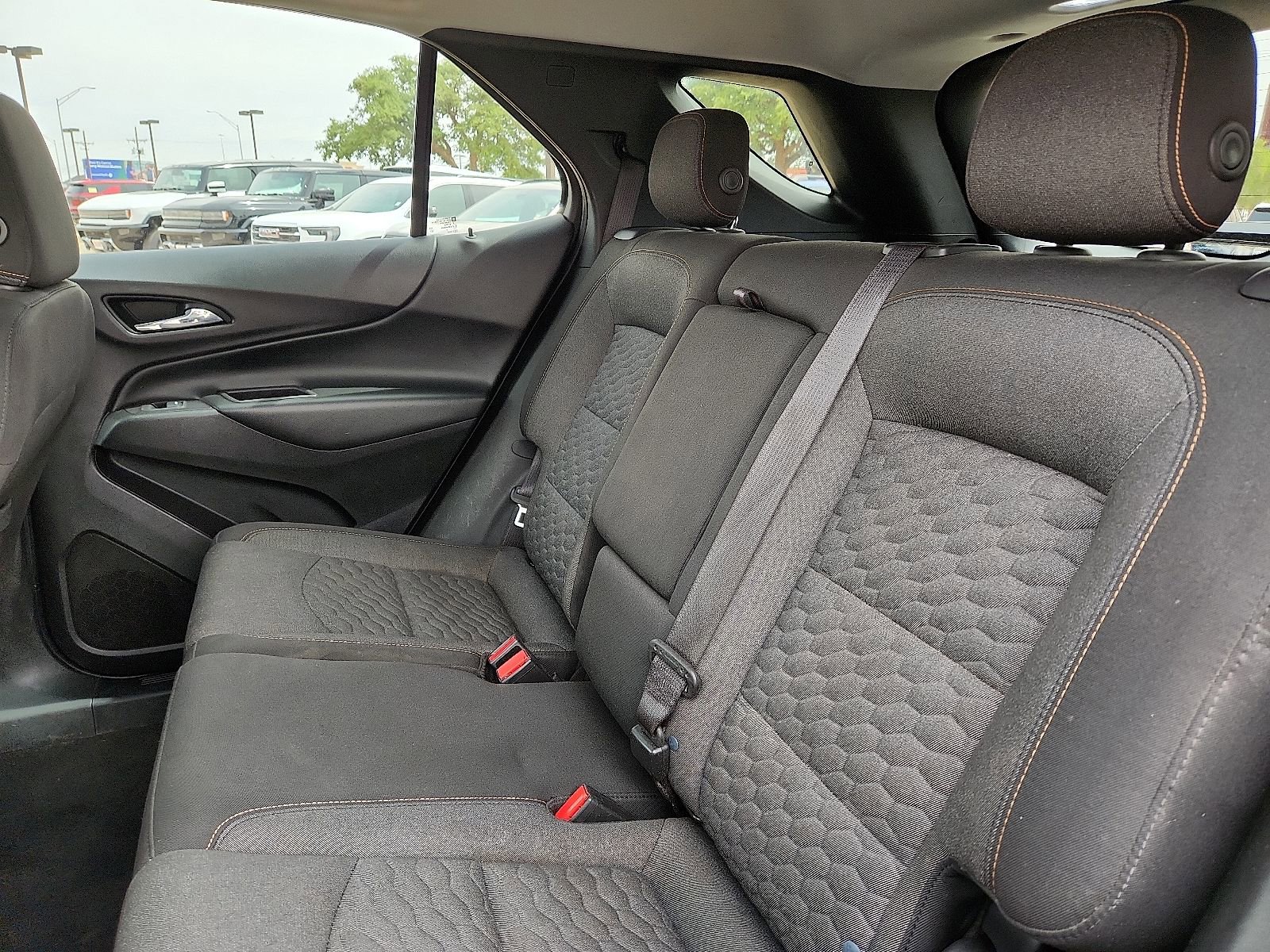 Used 2020 Chevrolet Equinox LT FWD image 11
