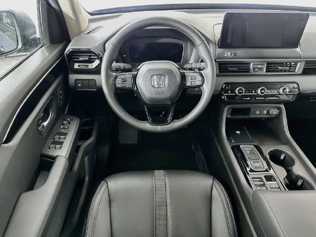 Certified 2026 Honda Pilot EX-L image 4