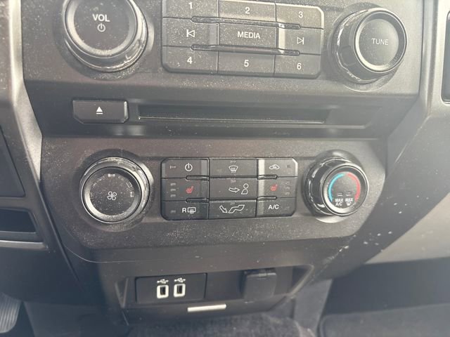 Used 2018 Ford F150 XLT w/ Equipment Group 302A Luxury AWD/4WD image 21
