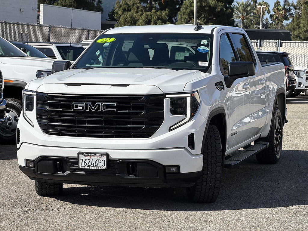 Used 2022 GMC Sierra 1500 Elevation w/ LPO, Elevation Black Package RWD image 3