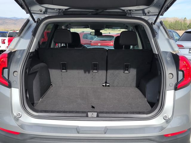 Used 2024 GMC Terrain SLE image 14