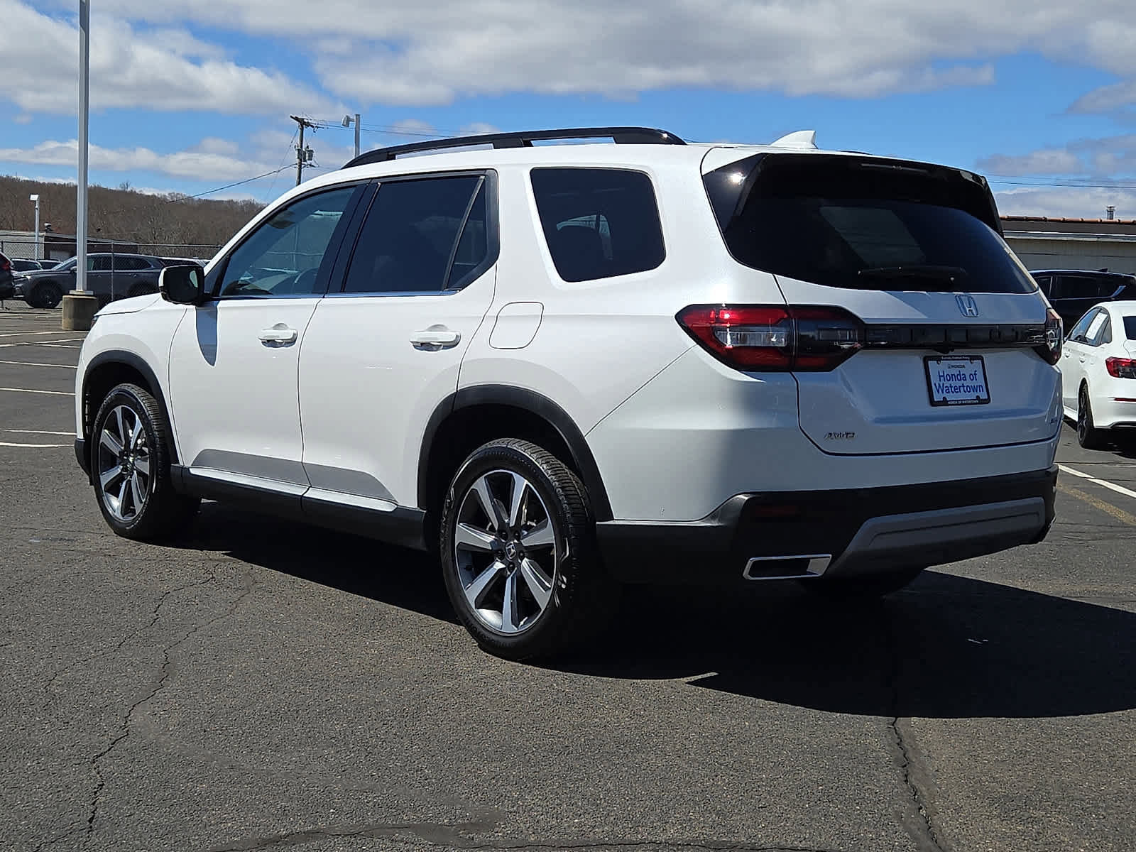Used 2025 Honda Pilot Elite image 7