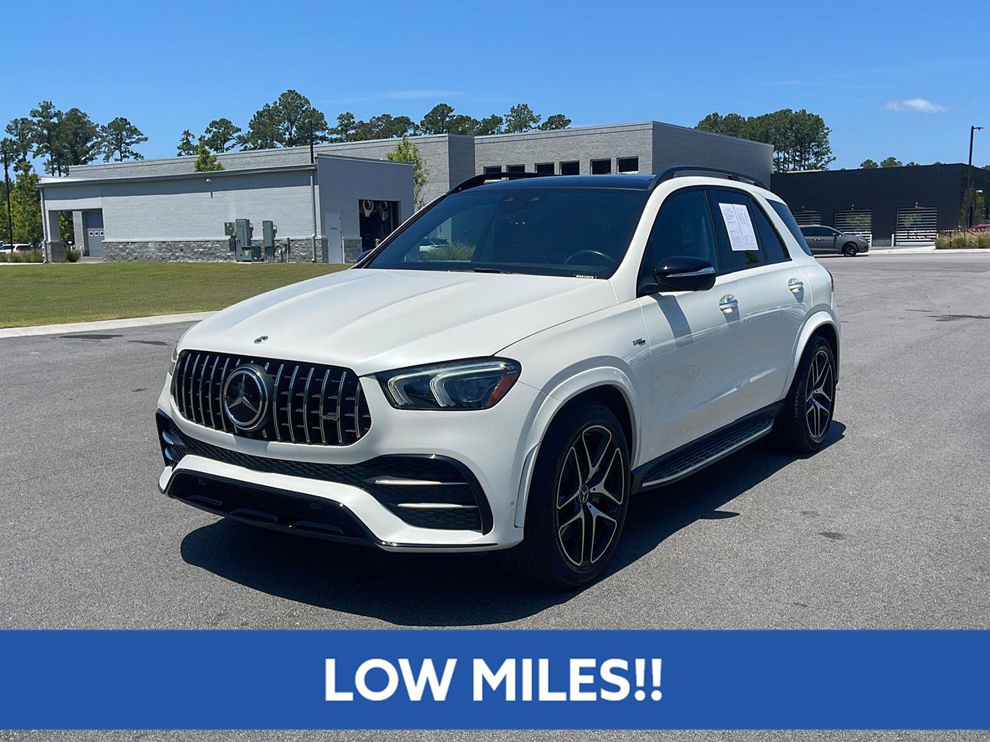 Used 2022 Mercedes-Benz GLE 53 AMG 4MATIC image 3