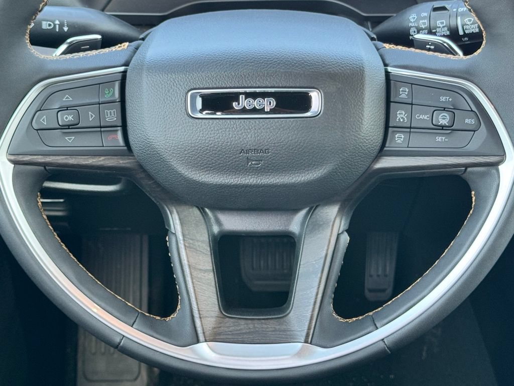New 2026 Jeep Grand Cherokee L Limited AWD/4WD image 21