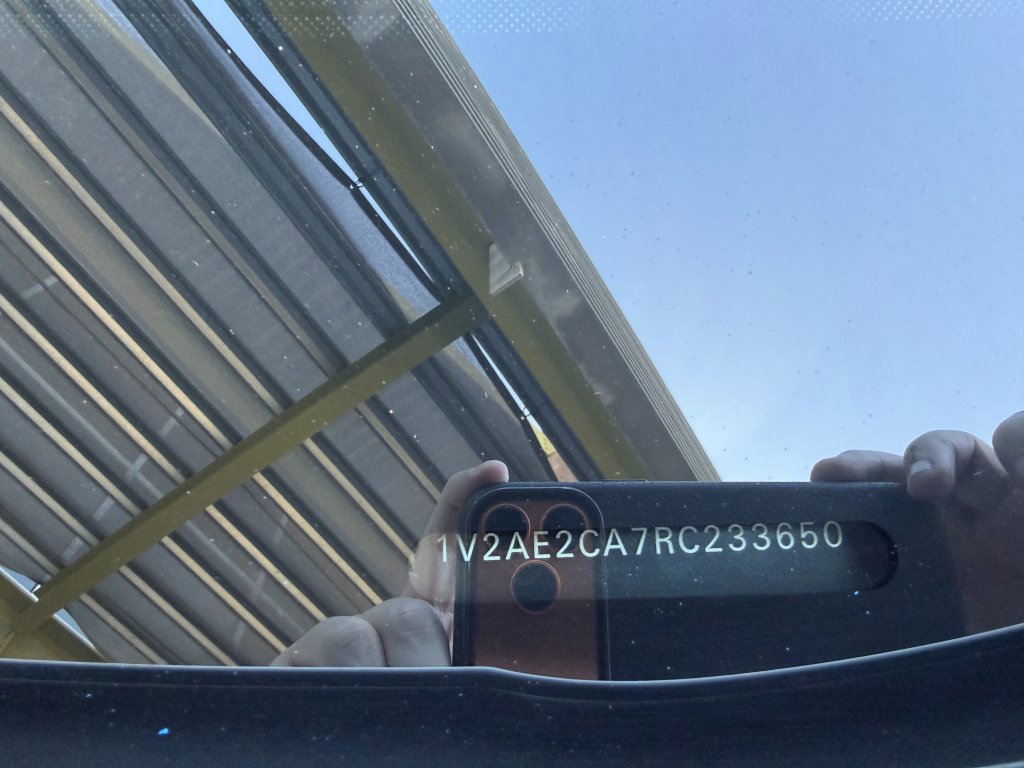 Used 2024 Volkswagen Atlas Cross Sport SEL R-Line image 48