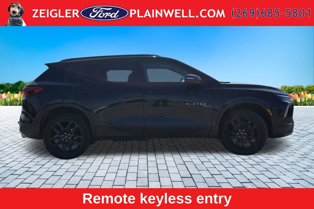 Used 2023 Chevrolet Blazer LT AWD/4WD image 6