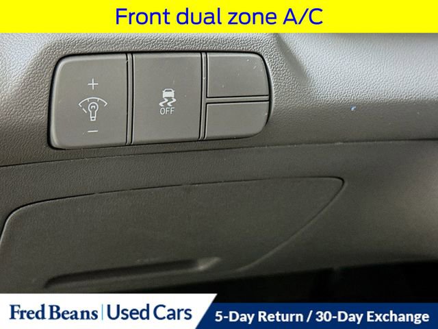 Used 2024 Hyundai Elantra SEL image 13