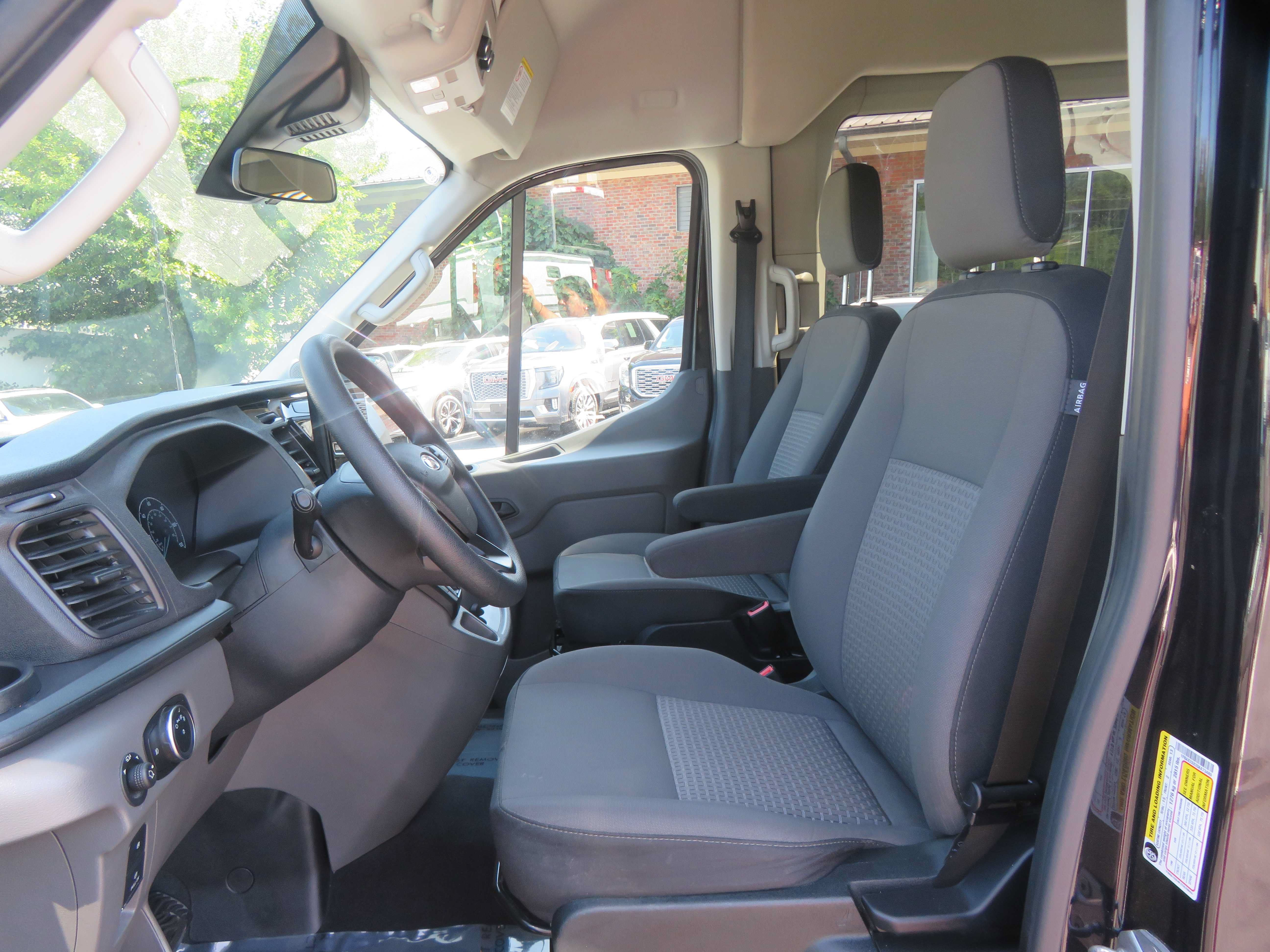 Used 2025 Ford Transit 350 XLT RWD image 15