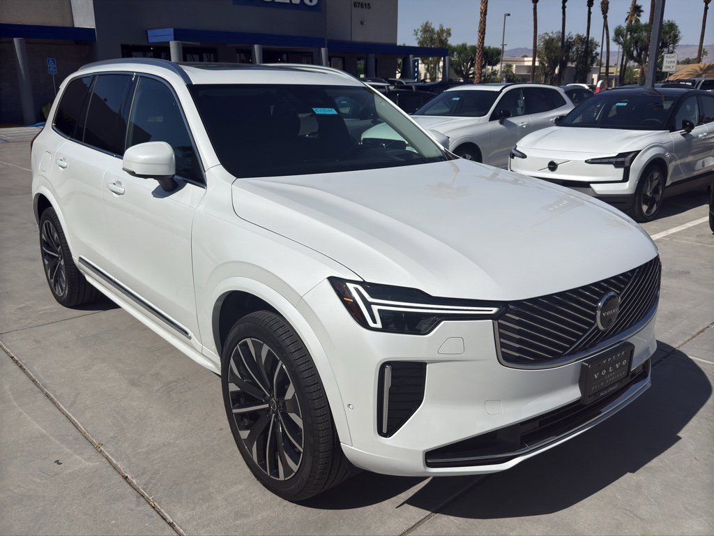 New 2025 Volvo XC90 T8 Ultra w/ Protection Package Premier image 4
