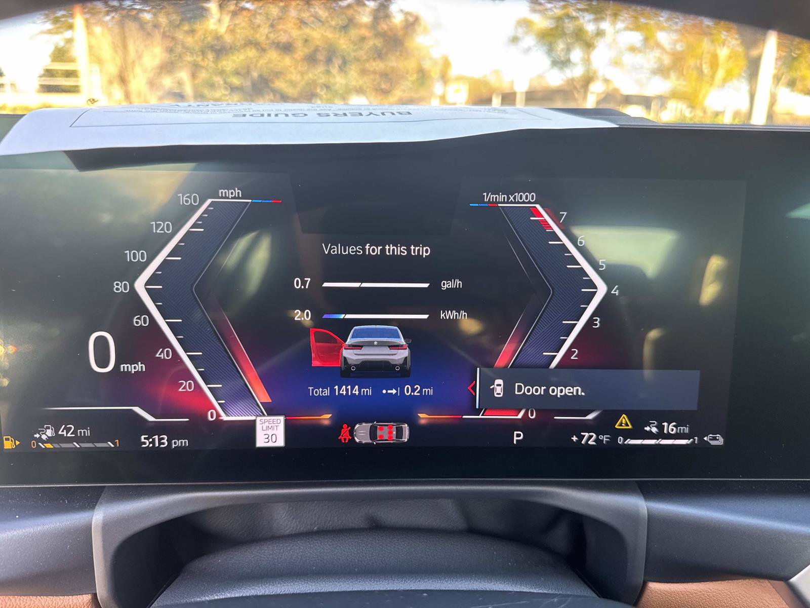 Used 2024 BMW 330e image 32