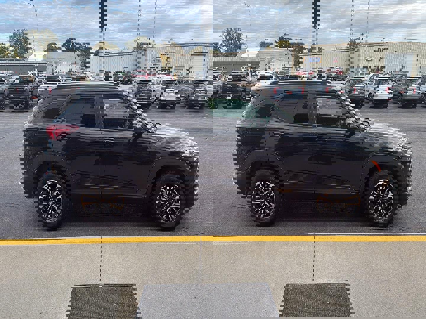 Used 2025 Chevrolet TrailBlazer LT image 6