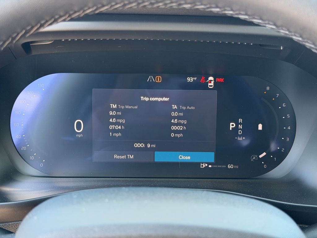 New 2026 Volvo XC40 B5 Plus w/ Climate Package AWD/4WD image 20
