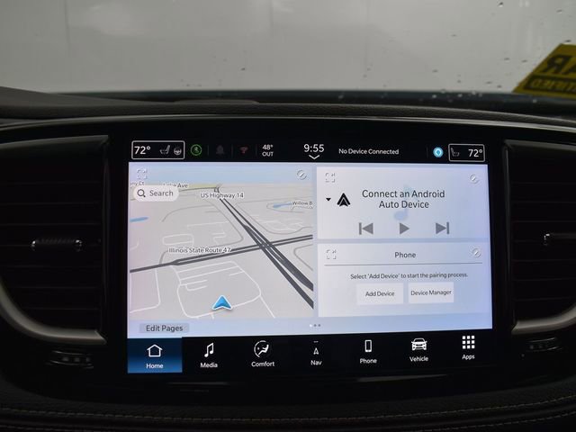 Used 2024 Chrysler Pacifica Select image 21