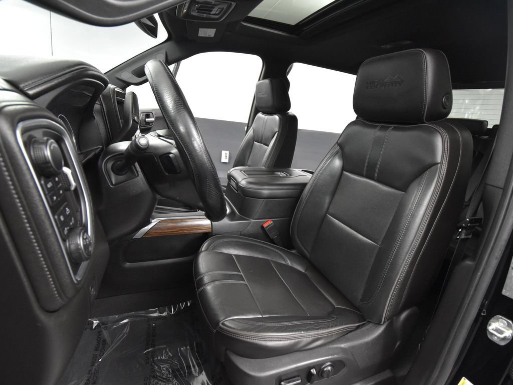 Used 2019 Chevrolet Silverado 1500 High Country AWD/4WD image 17