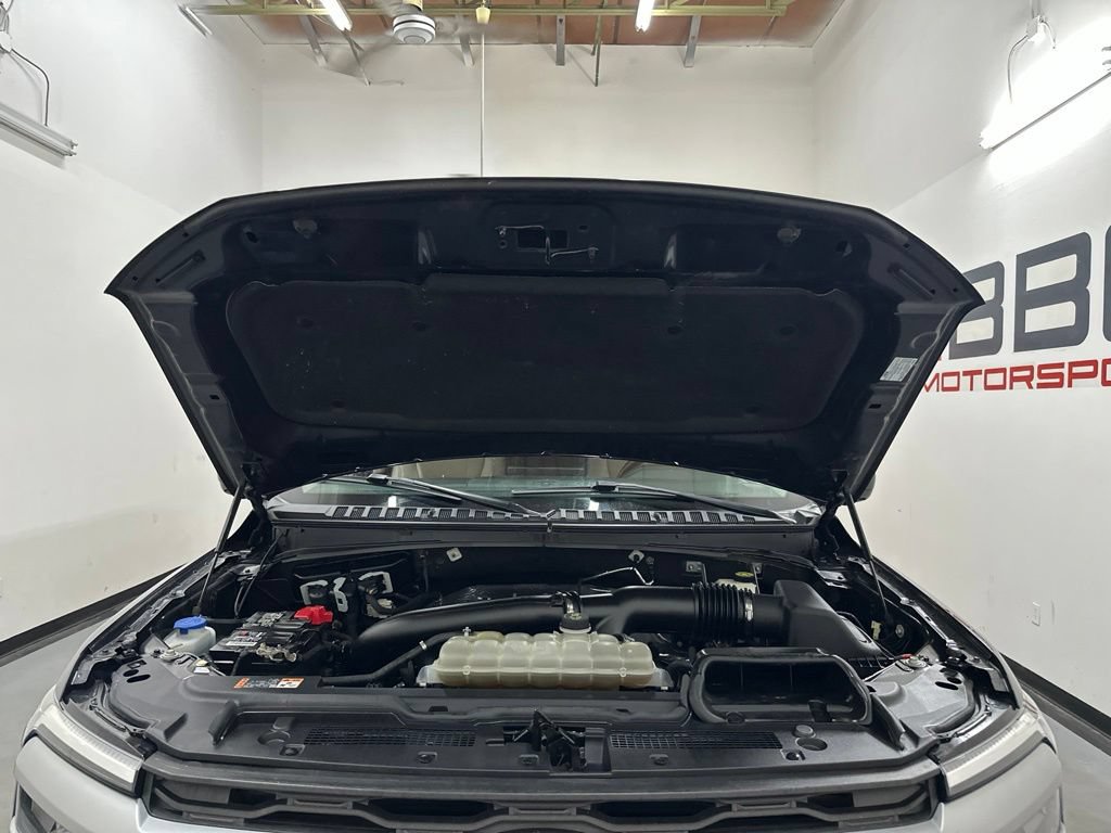 Used 2023 Ford Expedition Max XLT RWD image 5
