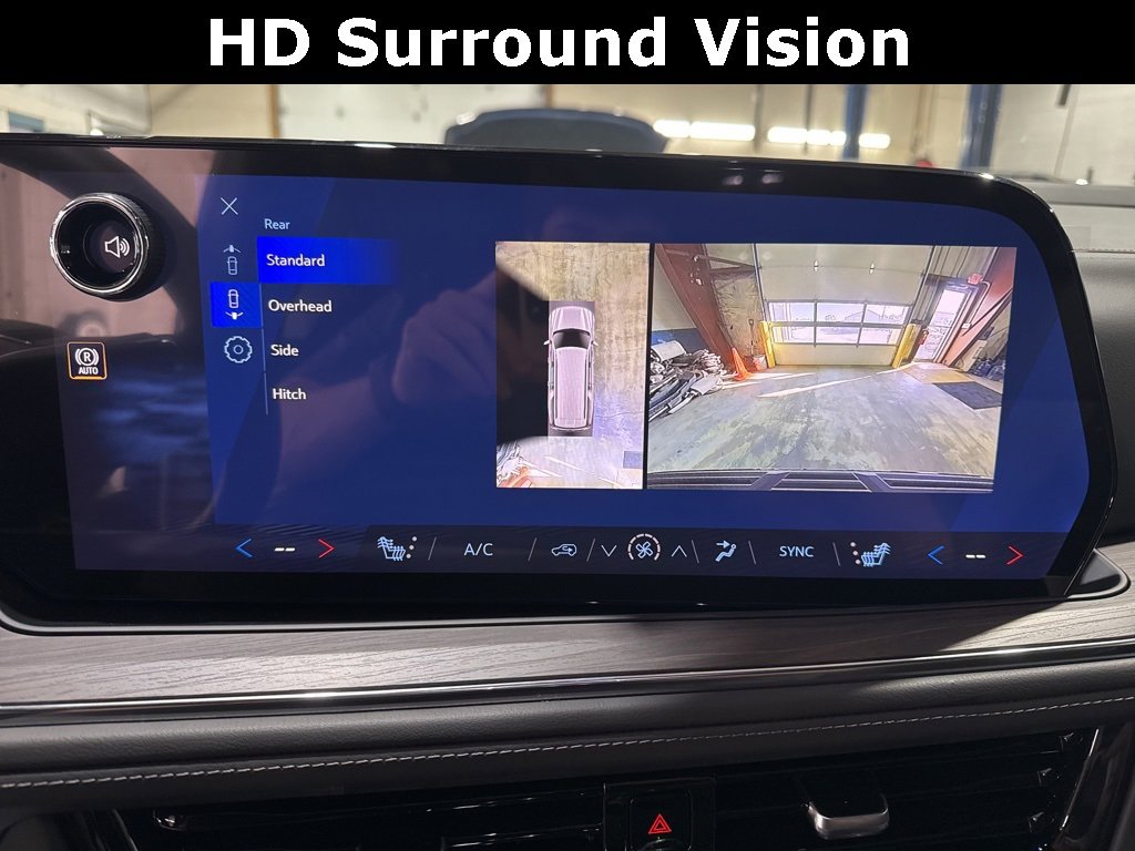 New 2026 Chevrolet Suburban Z71 w/ Comfort Package image 4