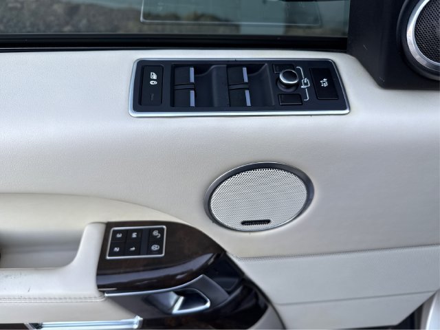 Used 2015 Land Rover Range Rover Autobiography AWD/4WD image 20