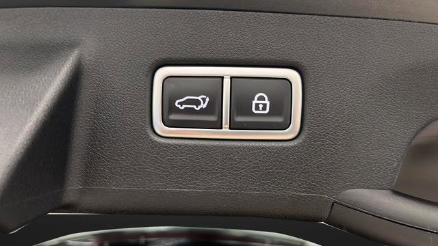 Used 2023 Kia Sorento SX Prestige AWD/4WD image 28