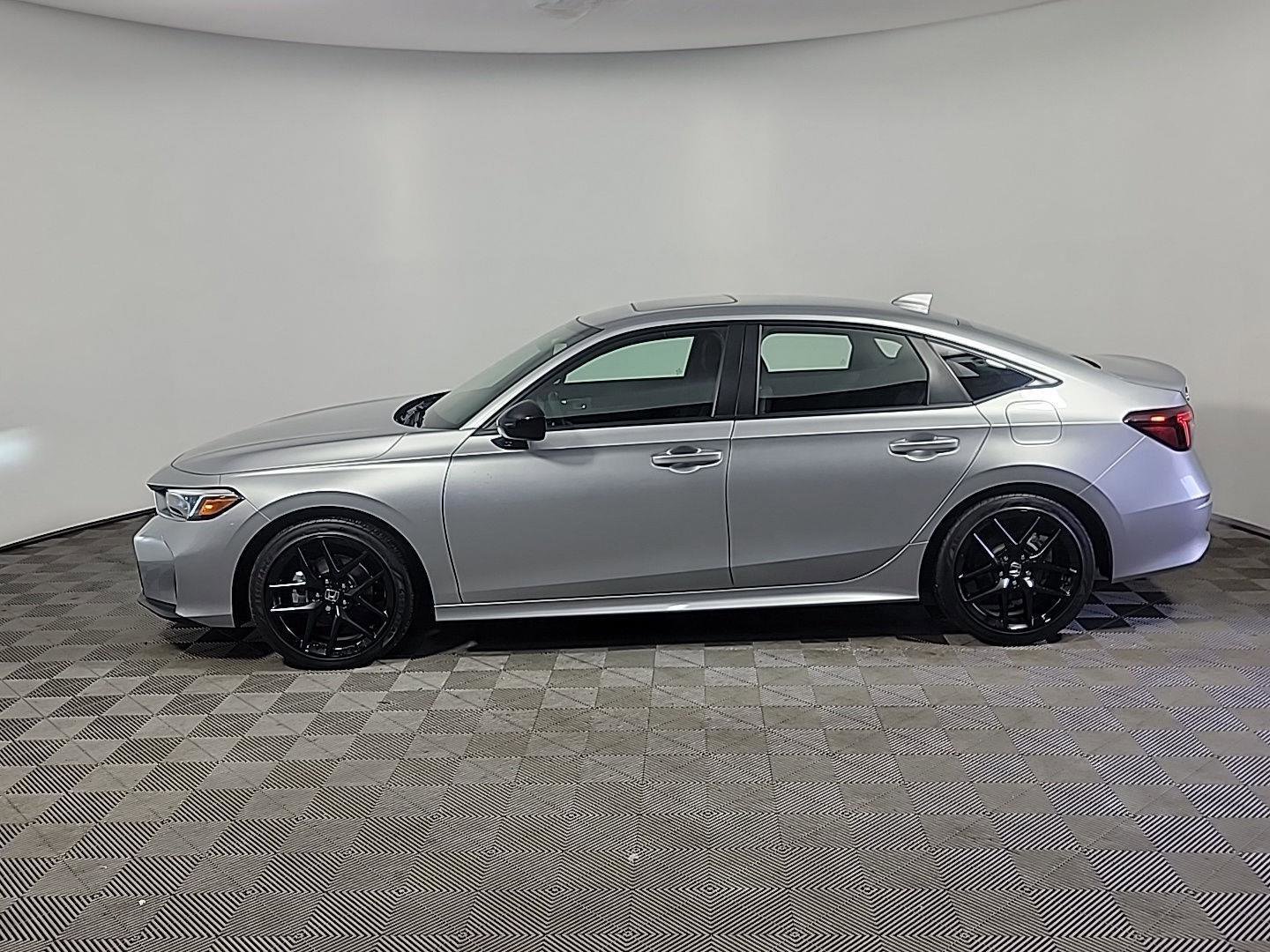 Certified 2025 Honda Civic Sport image 11