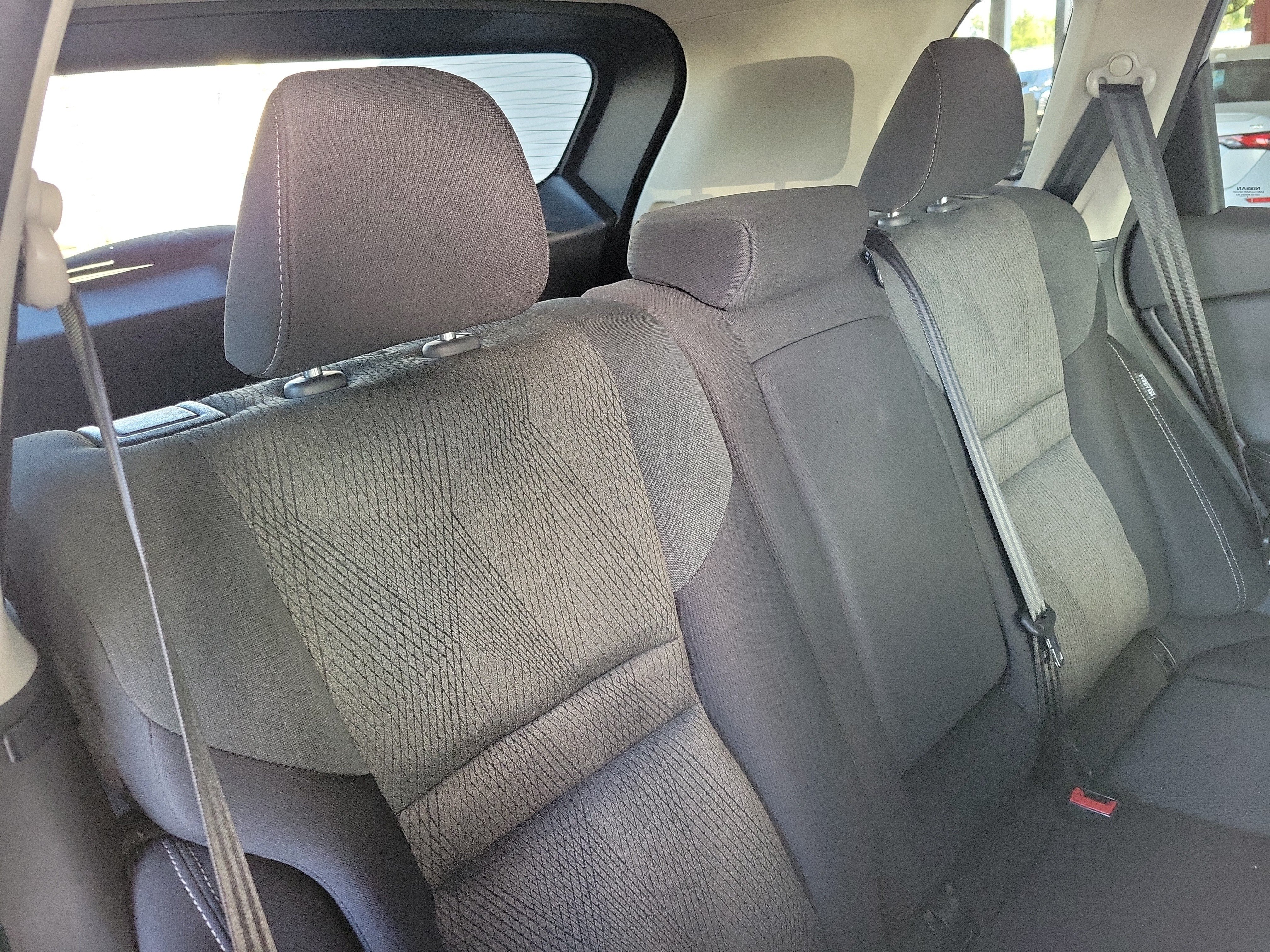 Used 2025 Nissan Rogue SV AWD/4WD image 6