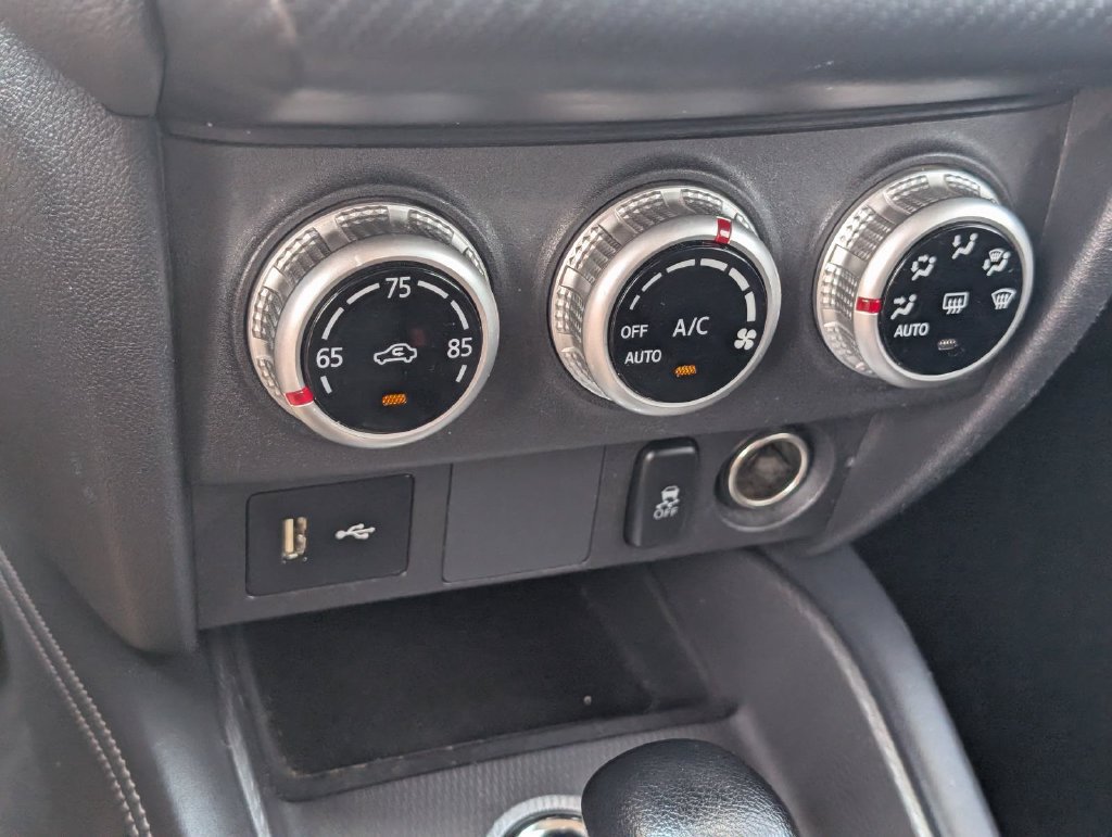 Used 2024 Mitsubishi Outlander Sport SE AWD/4WD image 25