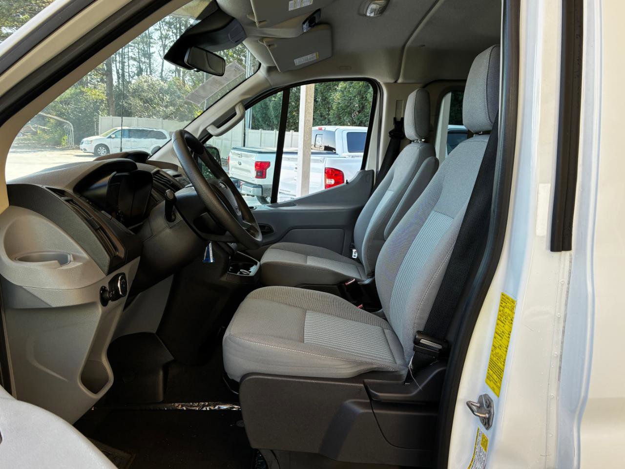 Used 2019 Ford Transit 150 XLT image 13