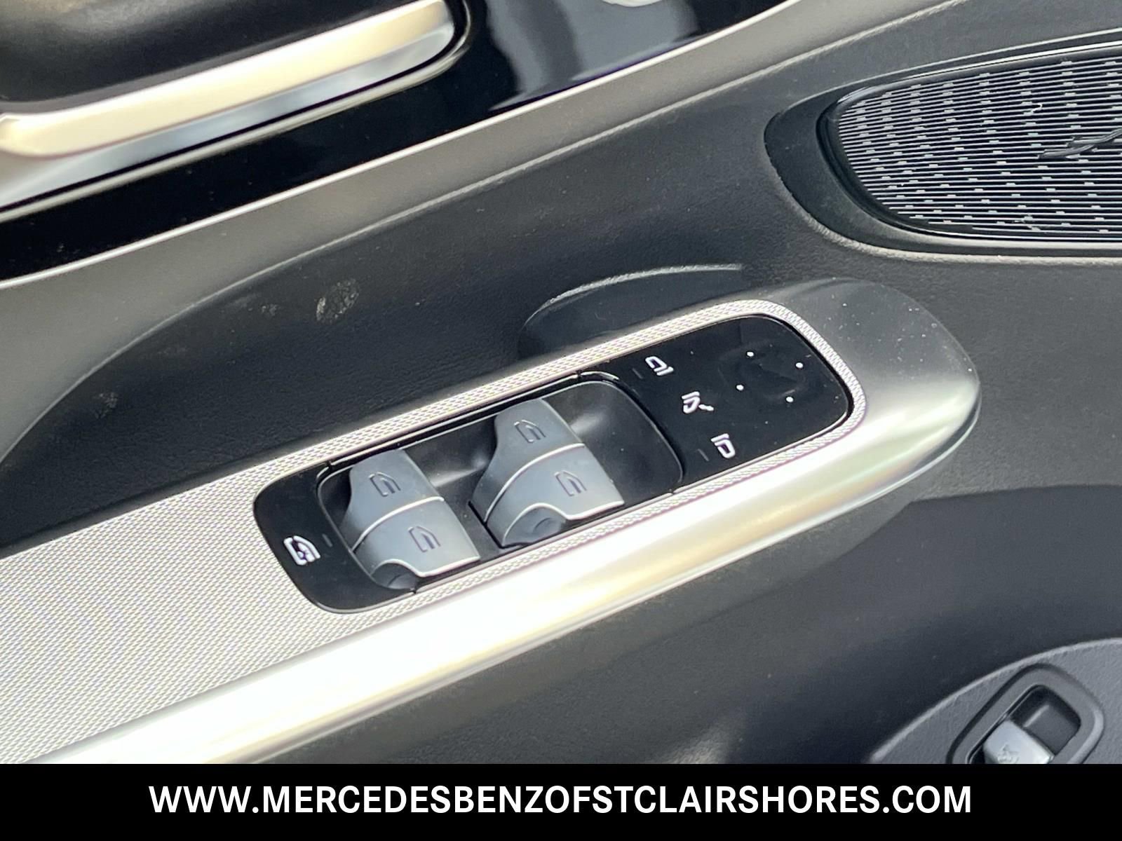 New 2026 Mercedes-Benz GLC 43 AMG 4MATIC image 16