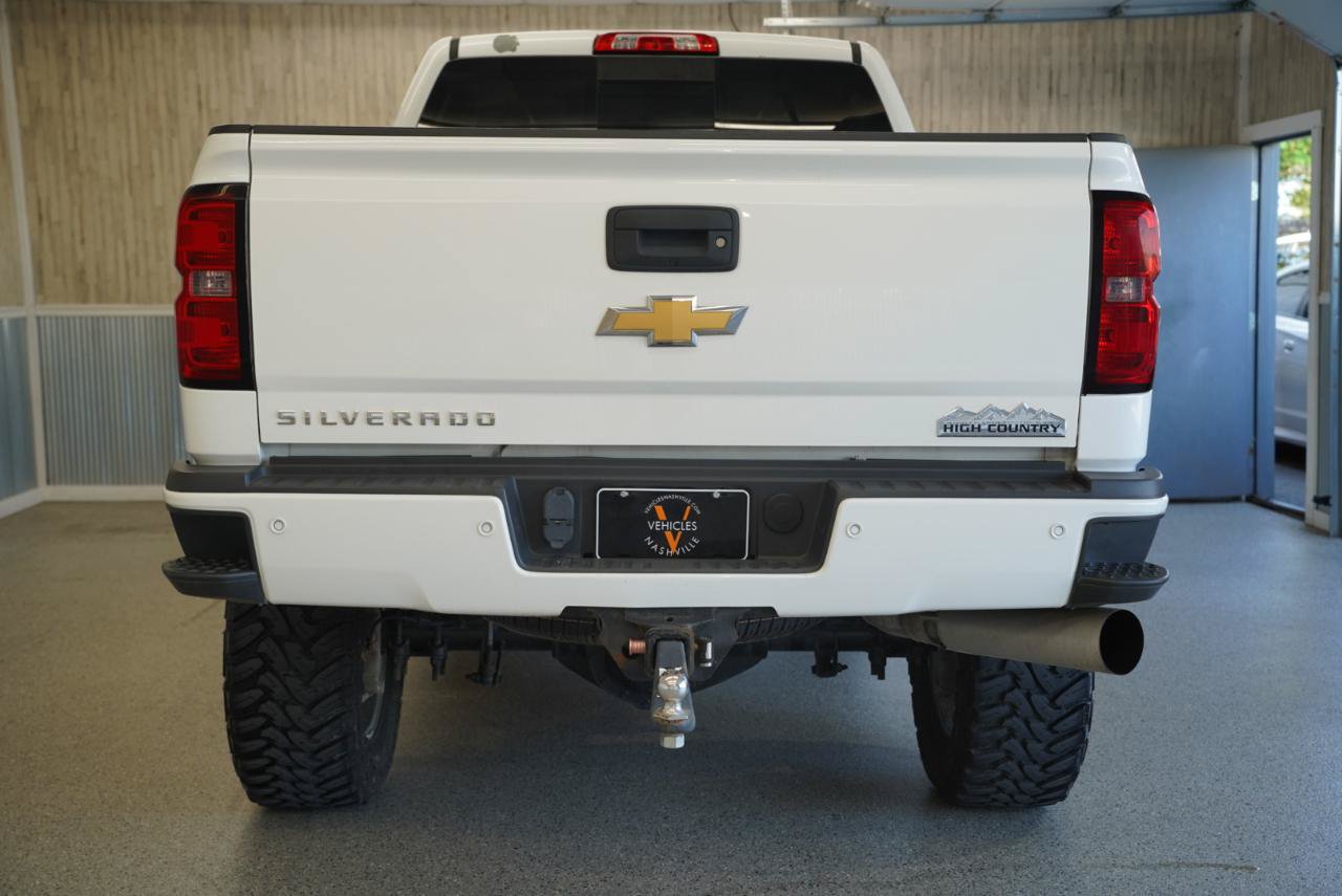 Used 2015 Chevrolet Silverado 2500 High Country w/ Duramax Plus Package AWD/4WD image 9