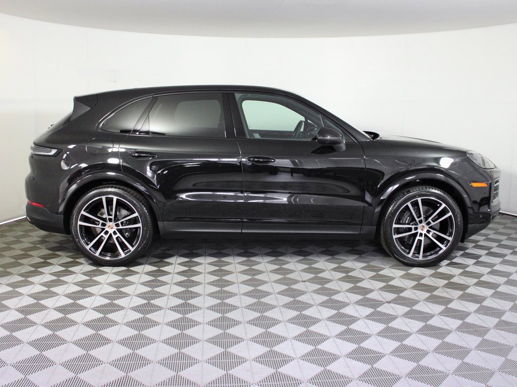 New 2026 Porsche Cayenne image 8