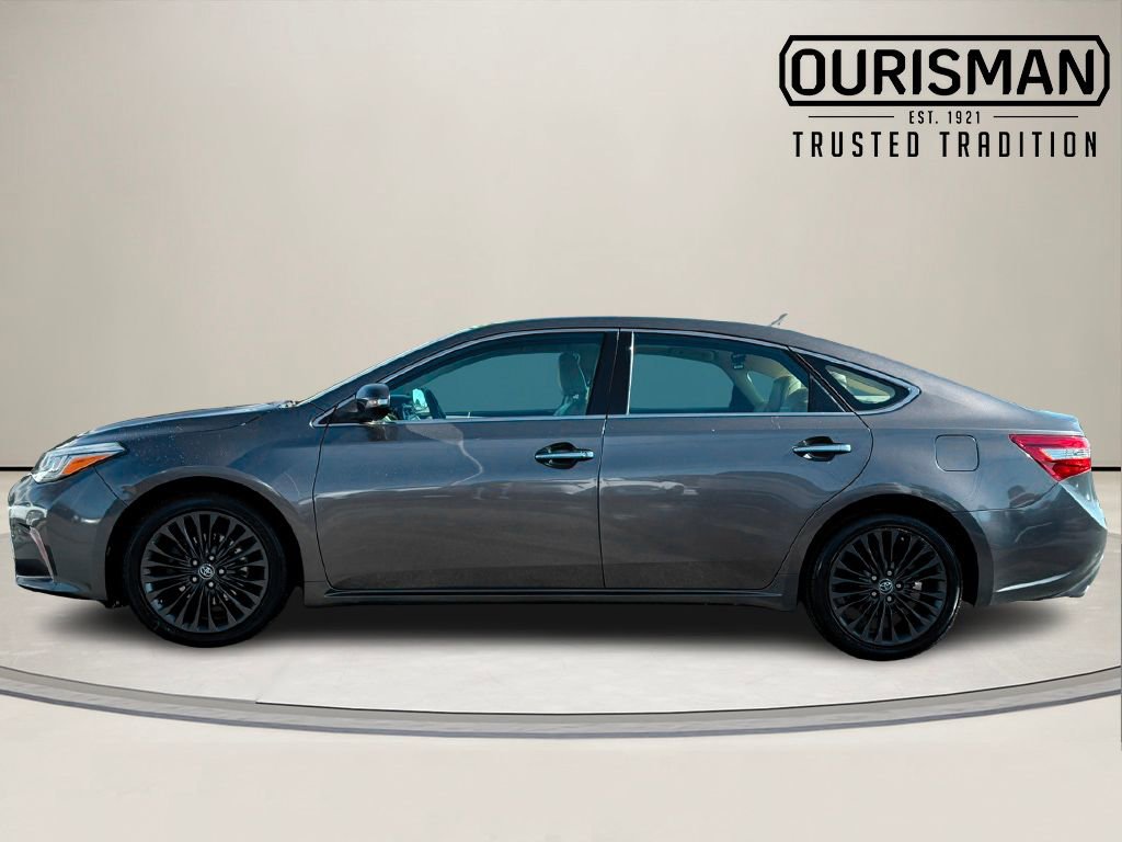Used 2016 Toyota Avalon Touring image 3