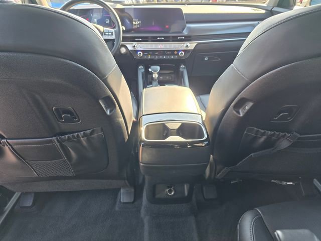 Used 2025 Kia Telluride S FWD image 17