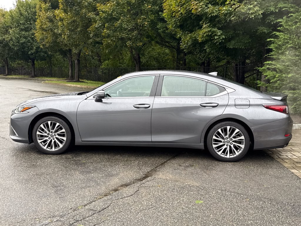 Used 2020 Lexus ES 350 w/ Premium Package FWD image 4