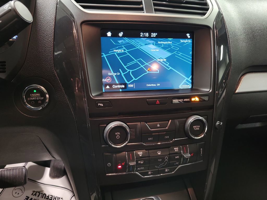 Used 2017 Ford Explorer XLT w/ Equipment Group 202A image 16