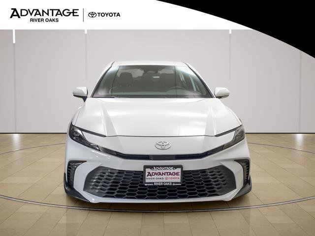 Certified 2025 Toyota Camry SE image 3