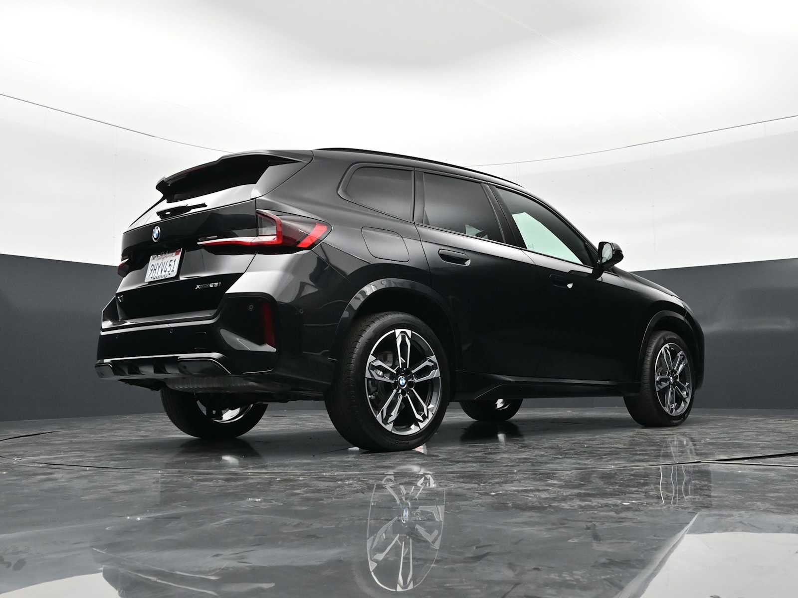 Used 2023 BMW X1 xDrive28i w/ M Sport Package image 28