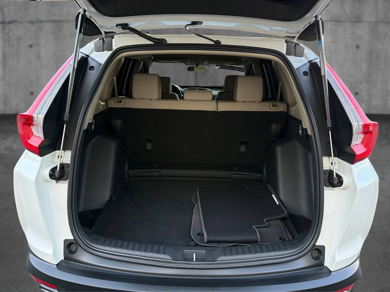 Used 2019 Honda CR-V LX image 13
