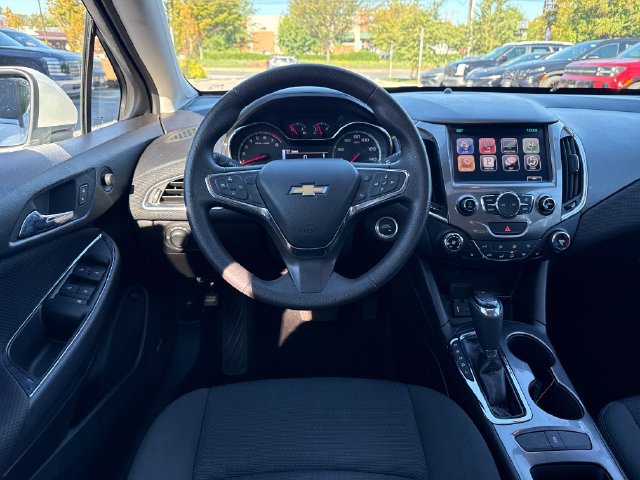 Used 2016 Chevrolet Cruze LT w/ Sun And Sound Package FWD image 13