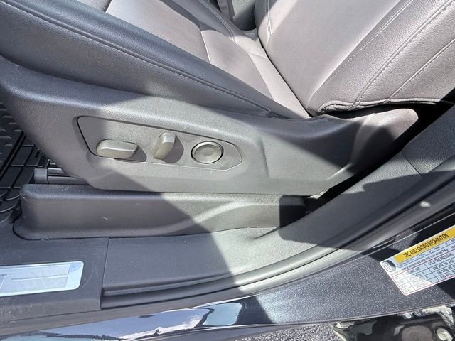 Certified 2025 Chevrolet Suburban Z71 image 20