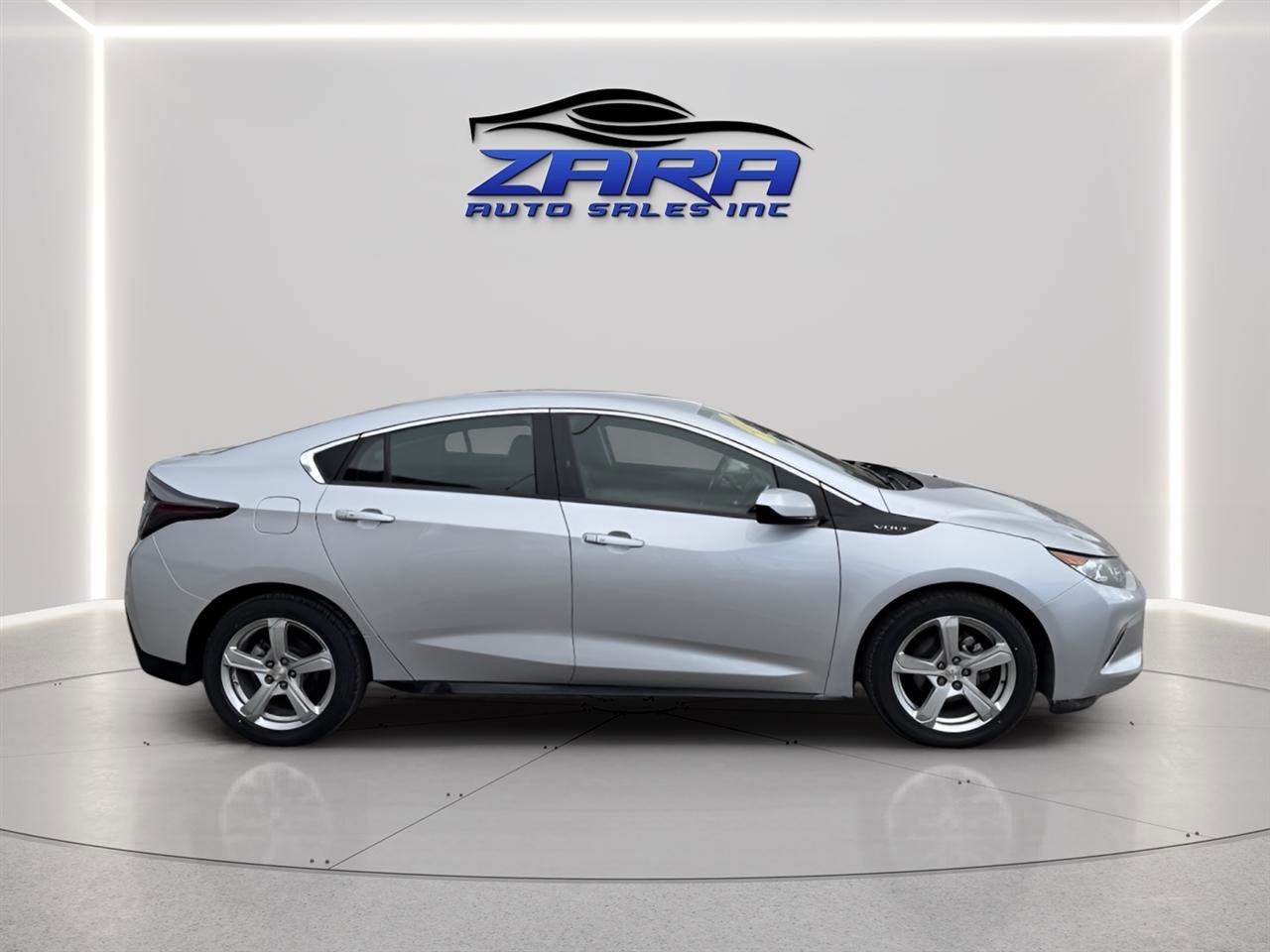 Used 2019 Chevrolet Volt LT w/ Comfort Package image 7