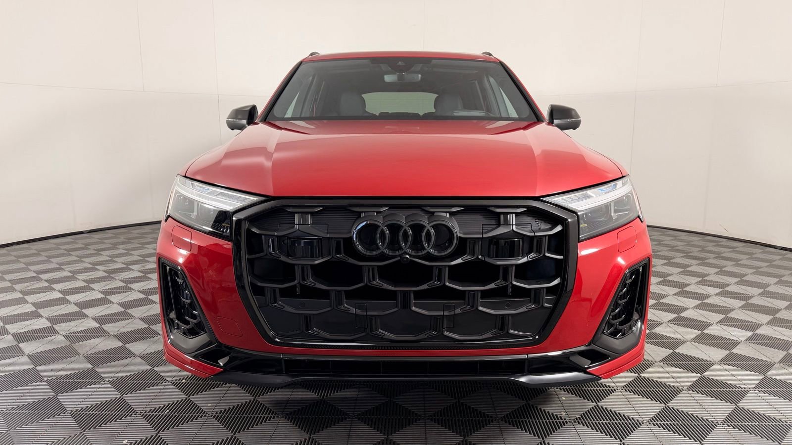 New 2026 Audi SQ7 Prestige image 2