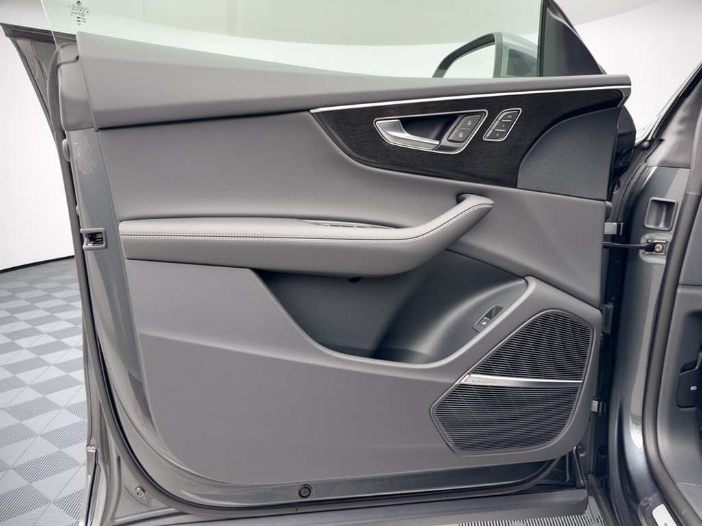 New 2027 Audi Q8 Premium Plus AWD/4WD image 14