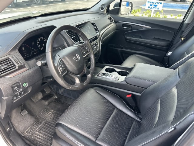 Certified 2025 Honda Ridgeline RTL image 10