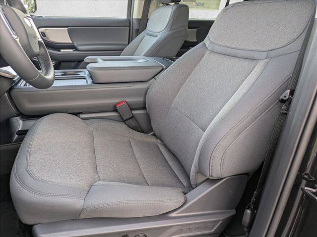 New 2027 Ford Expedition Max Active RWD image 4
